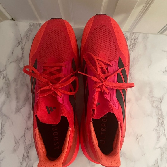 Adidas Red and Black Ultraboost 5 Running Shoes - Picture 3 of 4